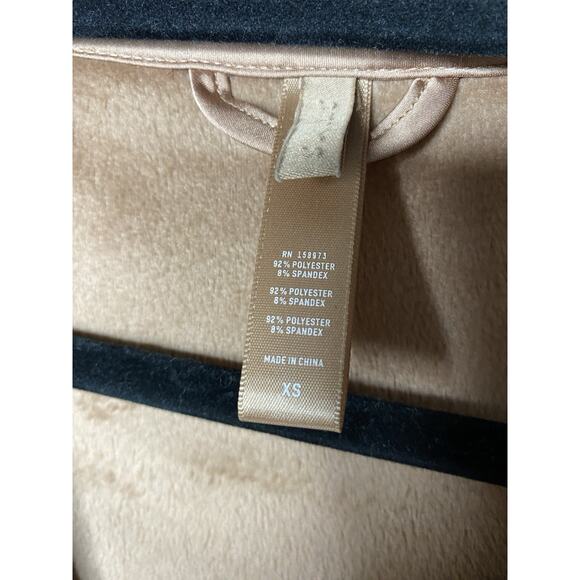 SKIMS Velour Button Up PJ Shirt in Sienna Brown Women's XS Pajama Lounge Top - Picture 3 of 4